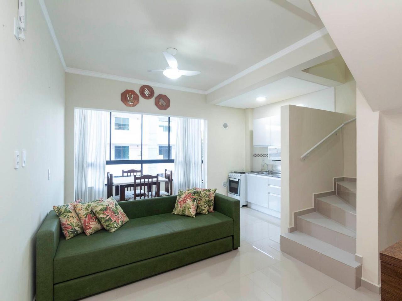 Apartamento Economico Para 4 Pessoas Em 봄비나스 외부 사진